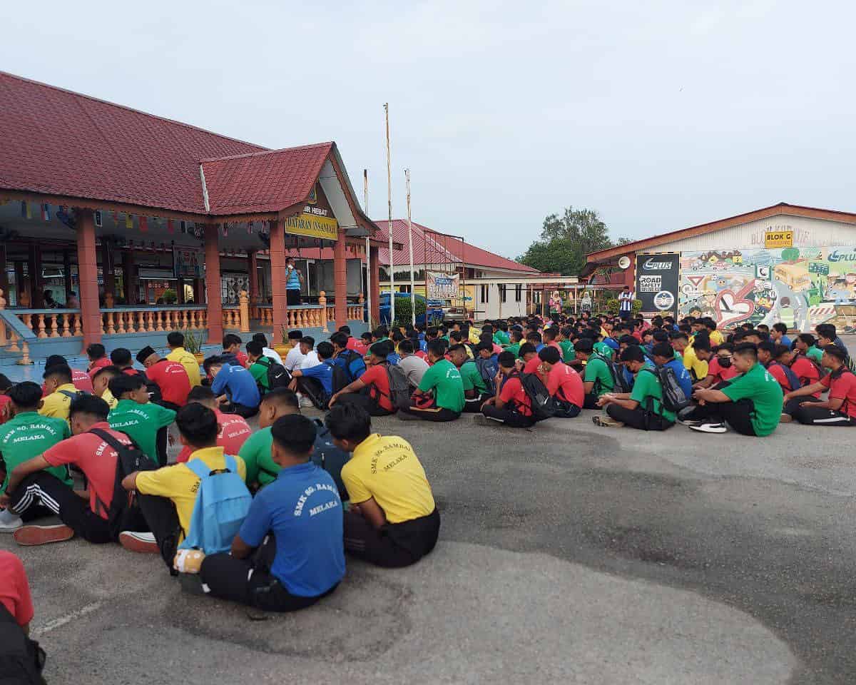 Taklimat Disiplin Sekolah Smk Sungai Rambai Melaka